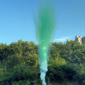 Дневная батарея салютов Зеленый дым с треском тип рисовая лапша 7 залпов СУ0100312-З купить в Ростове на Дону