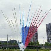 Дневной веерный салют Белый Синий Красный дым, цвет флага России БС0715120-БСК купить в Ростове на Дону
